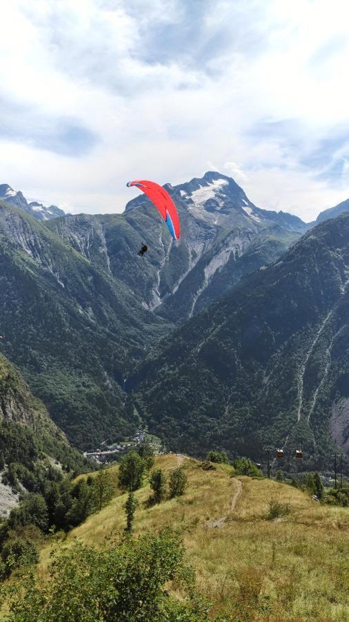 Studio Avec Jardin Et Garage, Proche Super Venosc Les Deux Alpes Exterior foto